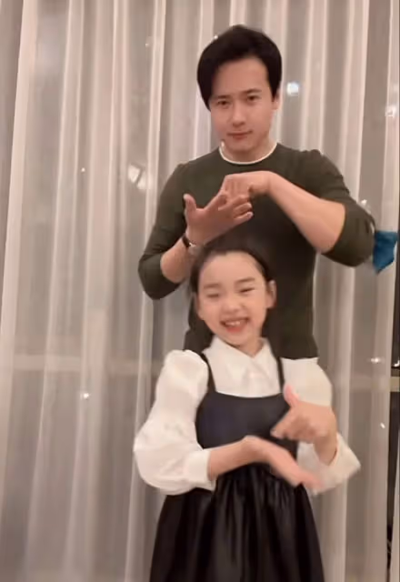 41歲高雲翔近照曝光！發腮發福，模樣大變，和女兒一起跳舞超有愛