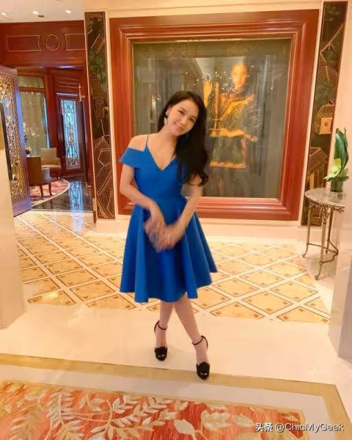44歲官恩娜狀態大勇，婚後淡出幕前，一家四口美滿！