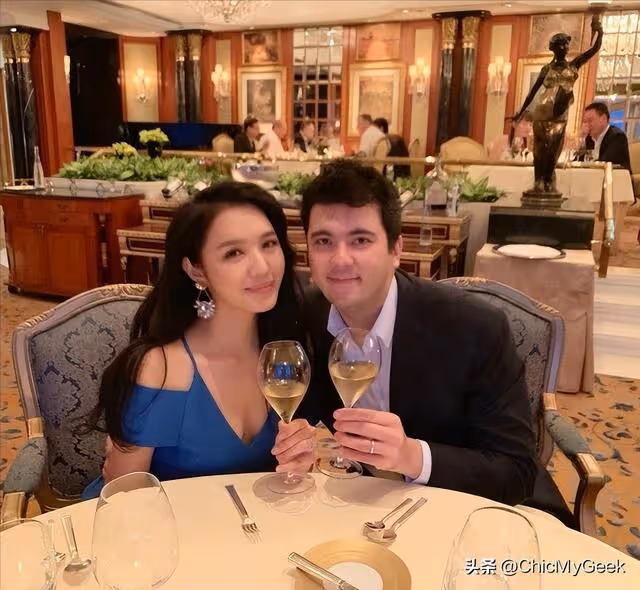 44歲官恩娜狀態大勇，婚後淡出幕前，一家四口美滿！