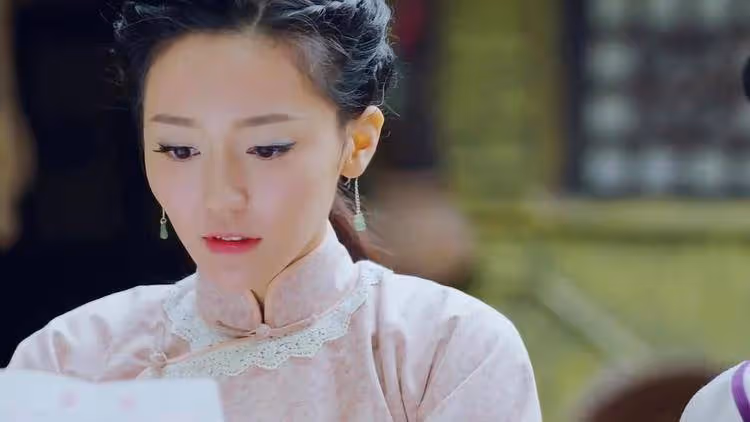 《黃雀在後》黃夢瑩變致命女人!她貌美如花是楊冪發掘的