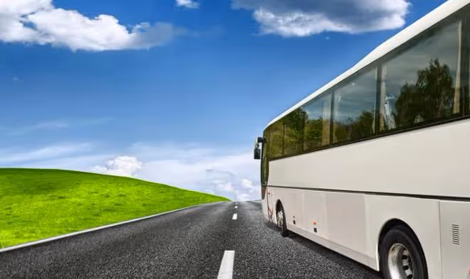 我在大巴車上遇到鄰座女孩的故事