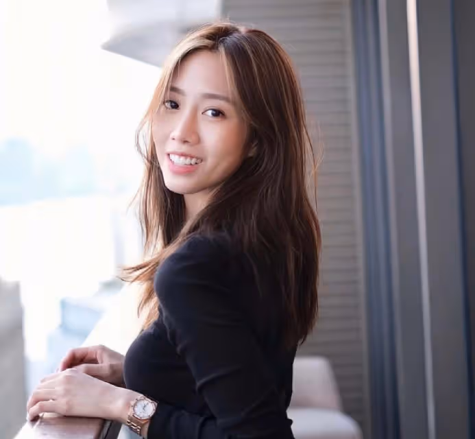 TVB人氣女星再次戀上富二代,住進4億豪宅,與男友開啟同居生活