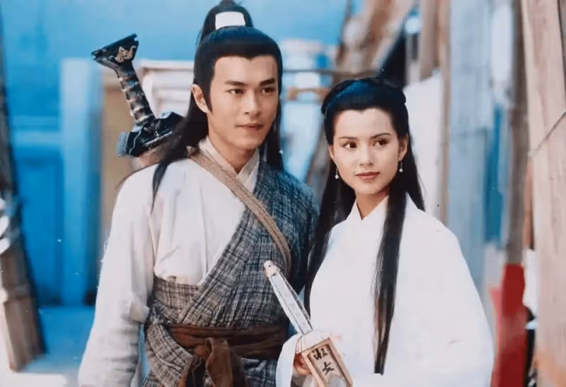TVB一代女神李若彤演講,被質疑是毒雞湯,曾因戀愛腦得上抑鬱症