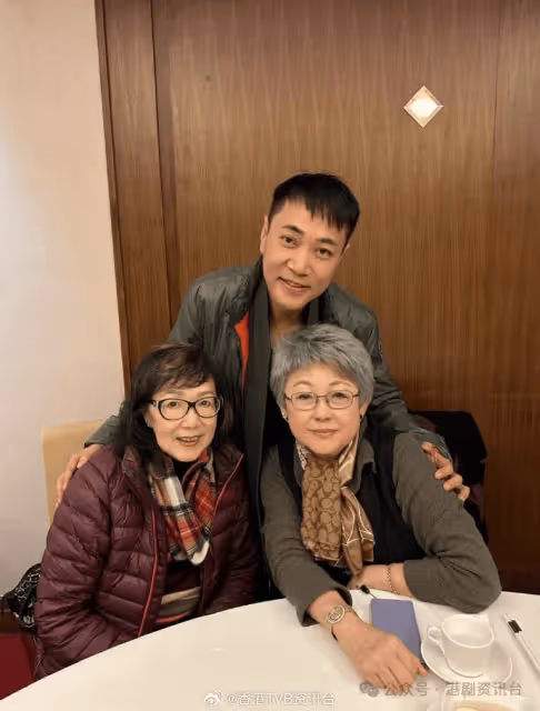 潘冰嫦罕現身!變銀髮族依然美艷 被藝人中傷息影嫁校董
