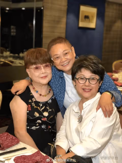 潘冰嫦罕現身!變銀髮族依然美艷 被藝人中傷息影嫁校董