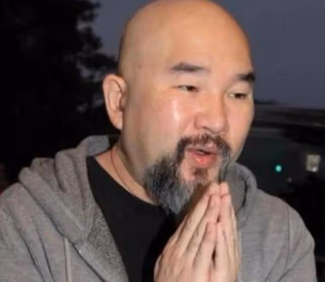 劉真丈夫久違露面,一臉憔悴公開妻子消息,眼眶含淚惹人憐