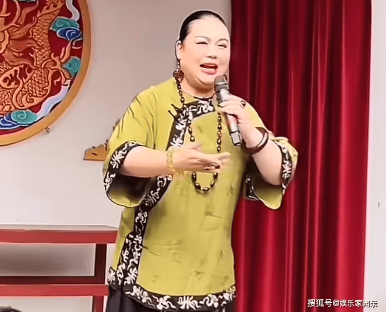 開封王婆「接班人」身份曝光!豫劇名家還是變性人,因刮面惹爭議