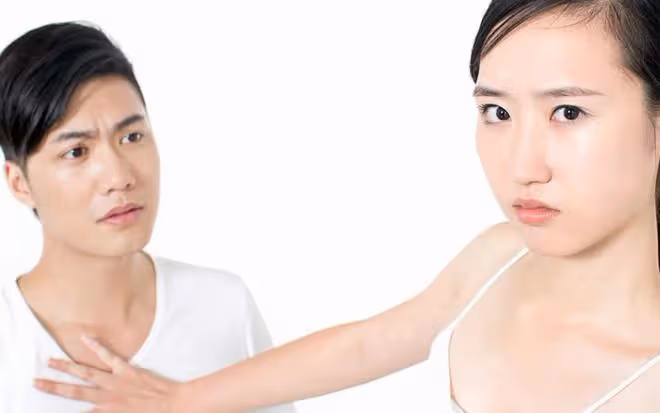 結婚當天，新娘被認出是第三者