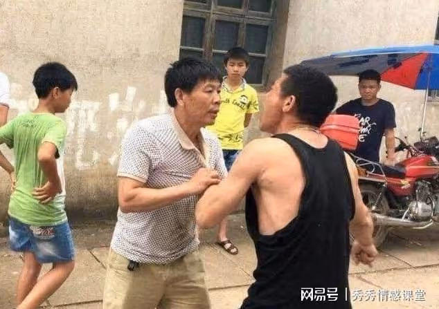 34年前，我陪表哥去相親，表哥看不上對方，我卻決定娶她為妻
