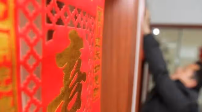 過年不回我家就離婚，好，你媽裝病，我看看14口人的飯誰做