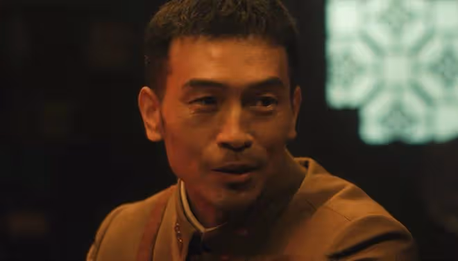 《追風者》直到錢逢時身份曝光，魏若來才發現，自己最強助力出現
