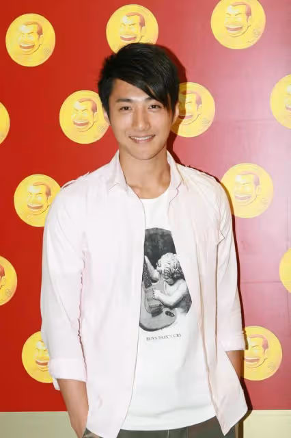 前TVB男演員自爆內地生意倒閉,宣布退出實體經濟專心搞網店