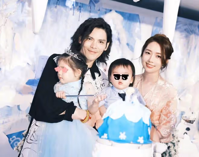 郭碧婷3歲女兒:幫媽媽獲獎12億,長得不像爸,向家繼承人之一