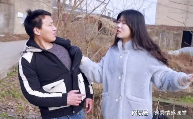 小叔子把婆婆送我家，我選擇去旅遊，途中接到老公電話：我住院了