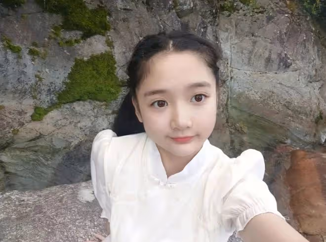 陝西13歲取快遞女孩確認遇難,是跳江溺亡,表姐曝其和繼父關係!