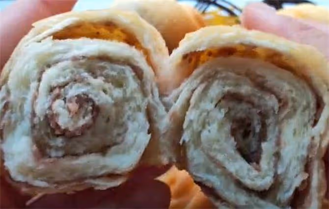 一碗麵粉,不用烤箱,教你做豆沙小麵包,個個鬆軟香甜超好吃
