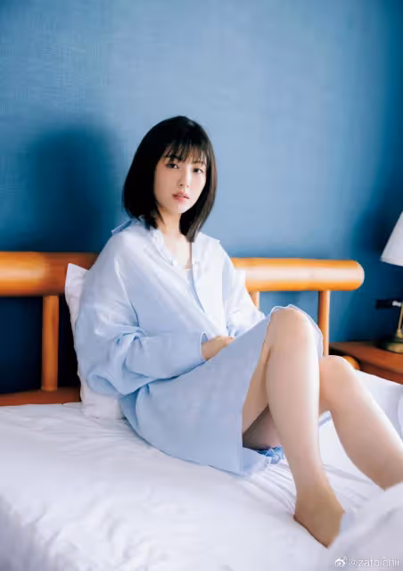 日本女星濱邊美波超靚寫真!雪膚玉貌大長腿美得讓人窒息