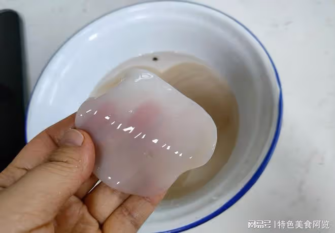 太好吃了!這4樣一起煮,鮮美爽滑又健脾,湯也不剩一滴!