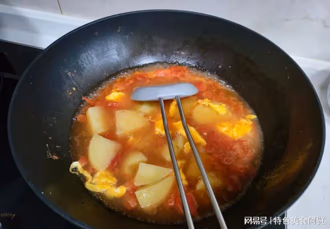 太好吃了!這4樣一起煮,鮮美爽滑又健脾,湯也不剩一滴!