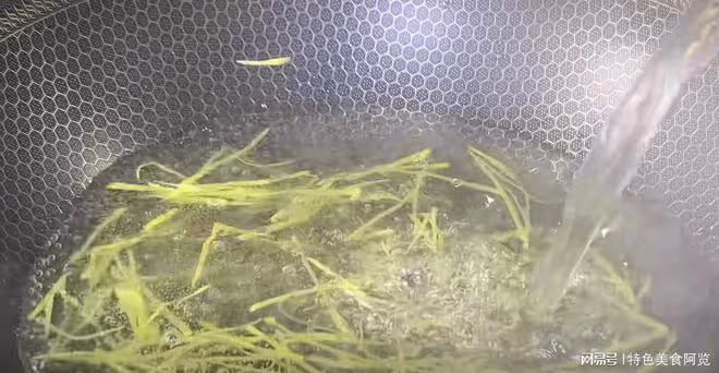 萬萬沒想到,它也能吃,吃一次要砍一棵樹,一周3次,養心又安神
