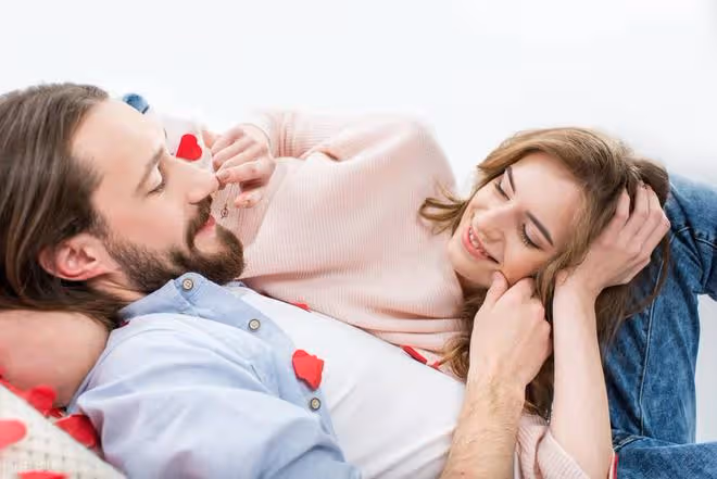 同居三年，懷孕三次，卻在結婚前分手：女人該不該婚前同居