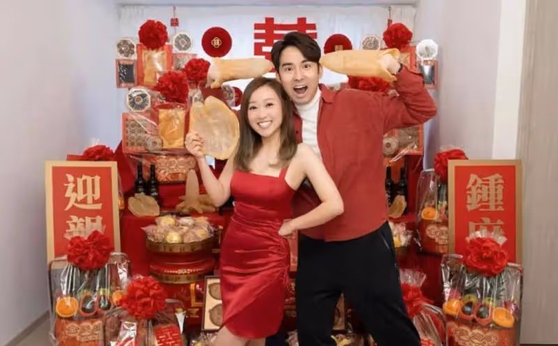 恭喜!曬照宣布結婚!34歲TVB童星穿桃紅色禮服曬事業線,結束11年愛情長跑