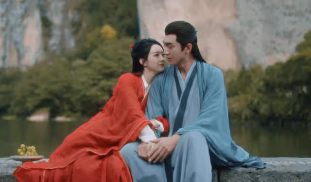 董潔曾黎喊話趙麗穎:好想《與鳳行》有第二部,趙麗穎回應讓人笑翻