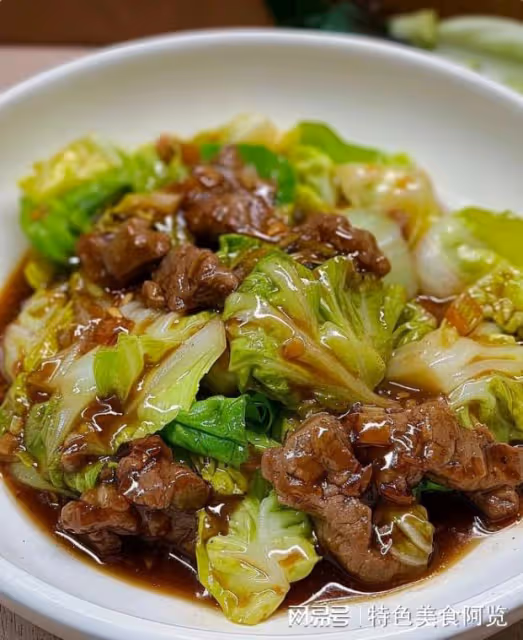 炒牛肉,切記不要加鹽跟料酒,鮮嫩又美味,太香了