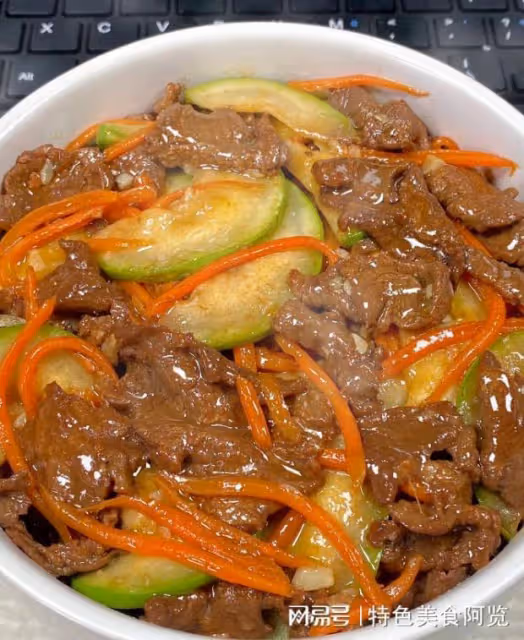 炒牛肉，切記不要加鹽跟料酒，鮮嫩又美味，太香了