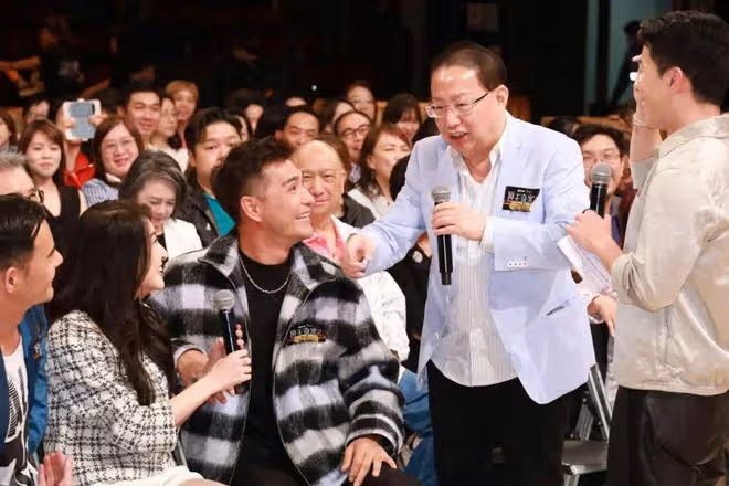TVB視帝率領劇組邀總監製再拍《逆天奇案3》,網友反對:別拍了