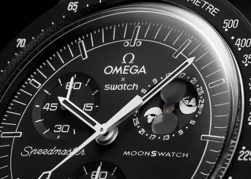 SWATCH白色史努比滿月錶太夯買不到　全黑新月錶接力登場明開賣