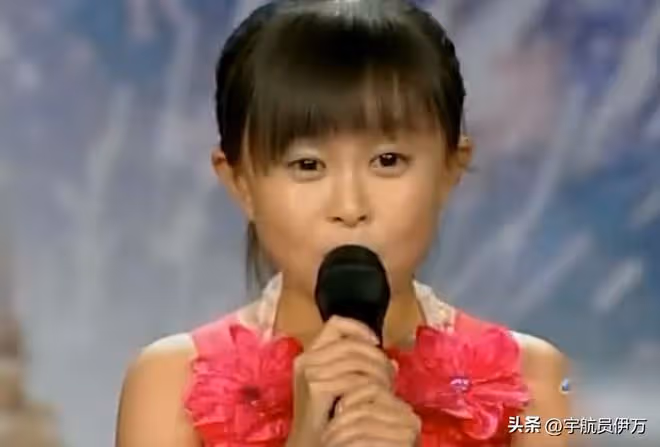內蒙袖珍女嫁211高材生，12年堅持丁克，如今疑似家暴的她後悔嗎