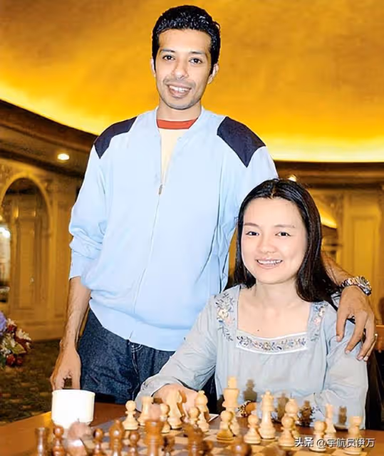 棋後諸宸：嫁卡達王室後放棄中國籍，接受一夫多妻，如今後悔嗎