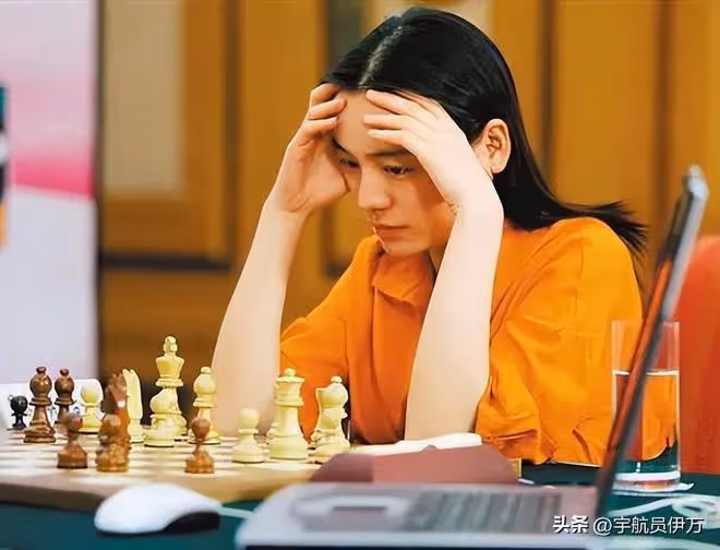 棋後諸宸：嫁卡達王室後放棄中國籍，接受一夫多妻，如今後悔嗎