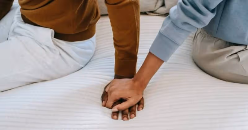 結婚時，媽媽給我一本「只有1000元的存摺」，當時被很多人說閒話，媽媽不夠疼我，直到失婚後，請老公「拿存摺到銀行跑一趟」，銀行竟嚇報警！