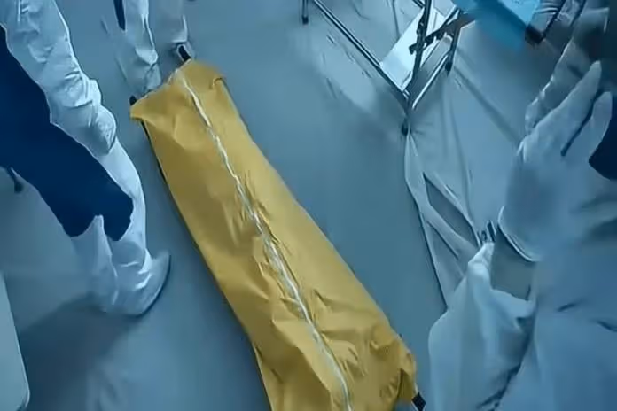 39歲工程師突然患癌離世！留下8歲的兒子和1350萬房貸　妻子「打開老公手機一看」當場崩潰痛哭