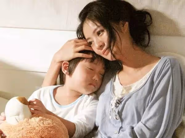 表姐是單親媽媽！我把房子免費借「她們母女住3年」，尪住院「她突然搬走」一拆開信封傻眼
