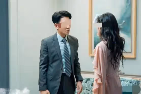 我爸腦梗後,我媽沒哭泣也沒驚慌,竟然笑了,浮出水面的故事來了