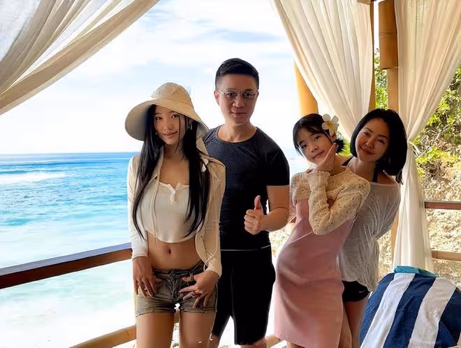 小S倆女兒近照曝光，許曦文許韶恩同框比美，顏值氣質均超媽媽