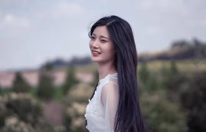 一個女人愛不愛你，從這10個方面就可以判斷出來，很簡單