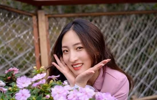 51離異大姐：同齡的人都退休拿工資了，我還在一線拼搏，太難了