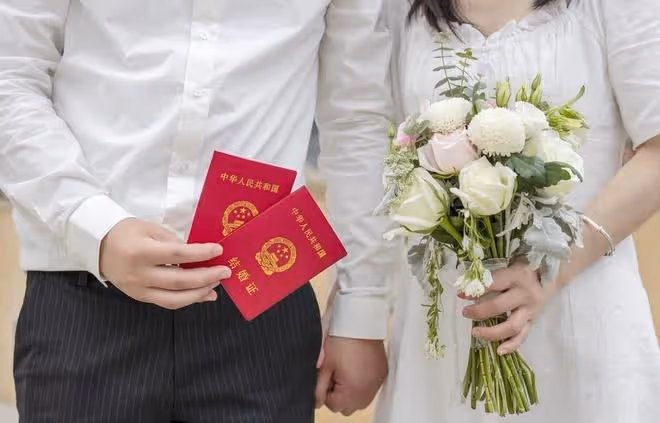 50歲單親媽媽的哭訴：兒子27歲還沒有對象，自己也沒著落，怎麼辦