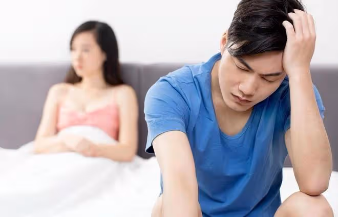 49歲女人：25年婚姻只剩親情，無話可說的生活，就這樣對付著過吧