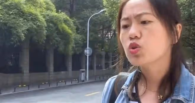 35歲少婦愛上姐夫，被人唾棄受盡屈辱：他只想快活，把我害慘了