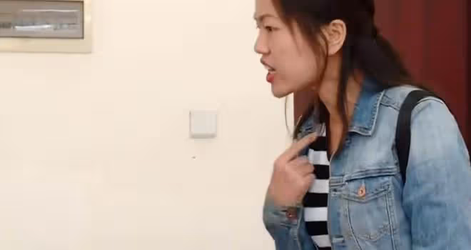 35歲少婦愛上姐夫，被人唾棄受盡屈辱：他只想快活，把我害慘了