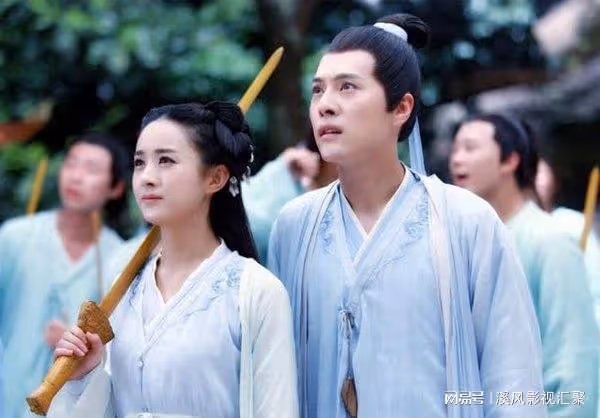 與鳳行：徐海喬驚艷客串，為鳳來練出腹肌，和趙麗穎二搭演父女！