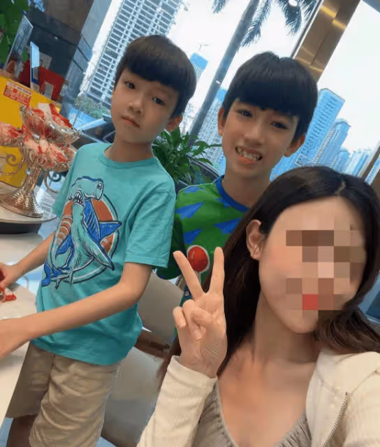 港人北上消費成風!TVB視帝與藝人太太深圳親子游被拍!