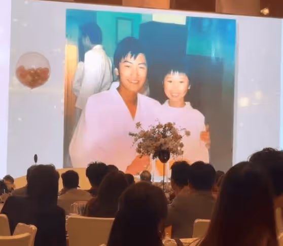 TVB前女星婚禮現場大曬與多位天王巨星合照!豪氣喝半瓶紅酒!