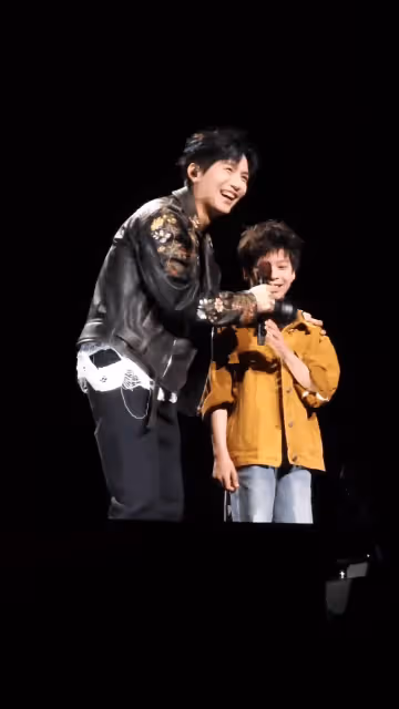 上陣父子兵！陳楚生攜子同台演出燃爆全場，10歲兒子打鼓帥呆了