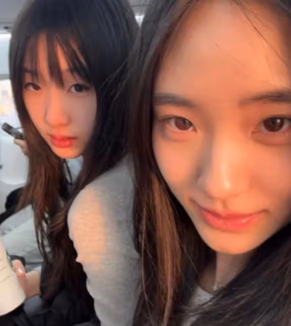 小S兩個大女兒一起旅行顏值爆表，小S驕傲發文：我女兒很漂亮